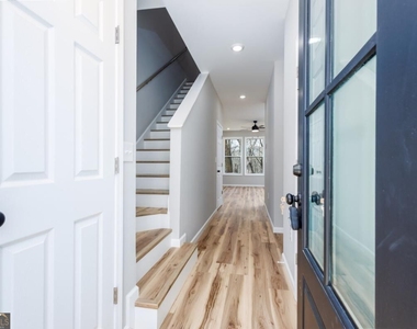 200 Back Pine Way - Photo Thumbnail 1