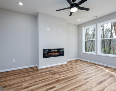 200 Back Pine Way - Photo Thumbnail 14