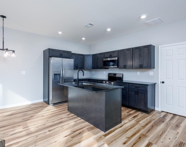 200 Back Pine Way - Photo Thumbnail 33