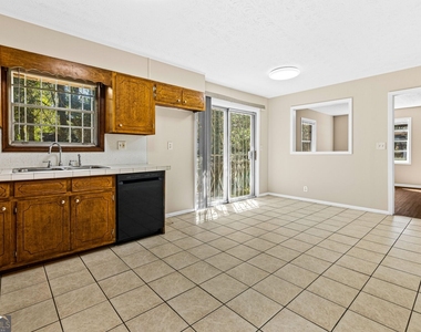 1490 High Meadow Drive - Photo Thumbnail 7