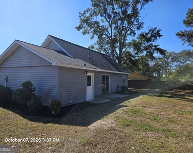 110 Stonefield Court - Photo Thumbnail 21