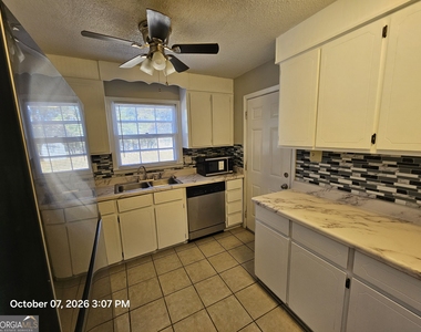 110 Stonefield Court - Photo Thumbnail 1