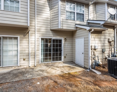 3208 Hidden Cove Circle - Photo Thumbnail 18