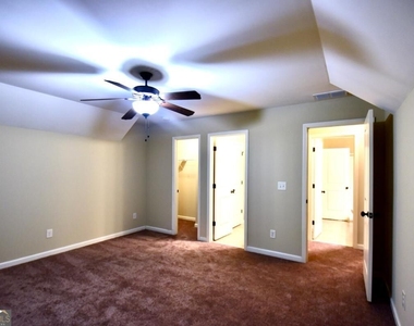 8455 Village School Drive - Photo Thumbnail 33