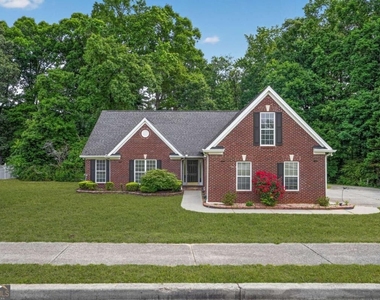 2270 Taylor Pointe Way - Photo Thumbnail 44
