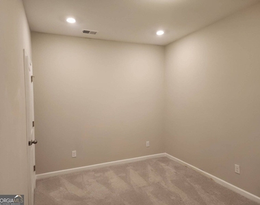 327 Commons Avenue - Photo Thumbnail 37