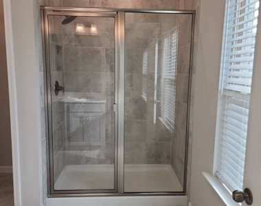 327 Commons Avenue - Photo Thumbnail 29