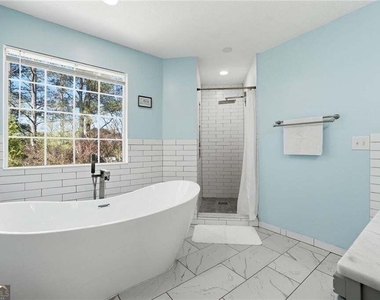 4643 Noah Overlook W - Photo Thumbnail 15