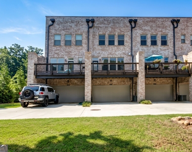 67 Weston Drive - Photo Thumbnail 24