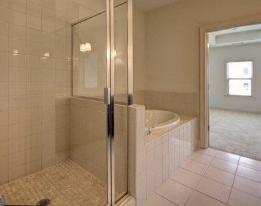 67 Weston Drive - Photo Thumbnail 12