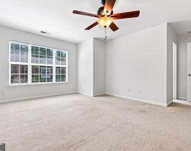 9820 Alger Trace - Photo Thumbnail 13