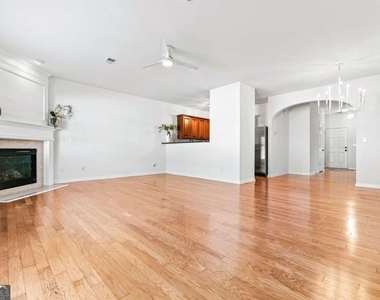 9820 Alger Trace - Photo Thumbnail 5