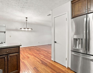 3095 Woodland Drive Nw - Photo Thumbnail 18