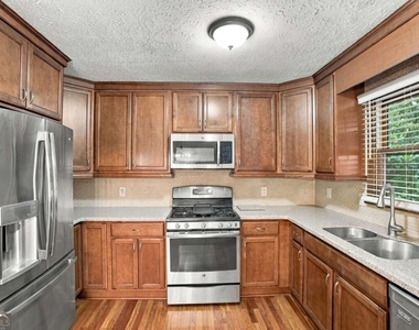 3095 Woodland Drive Nw - Photo Thumbnail 15