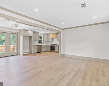 66 Young Avenue - Photo Thumbnail 2