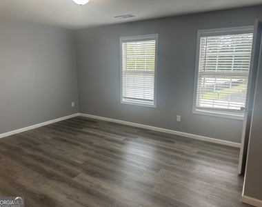 7712 Autry Circle - Photo Thumbnail 25