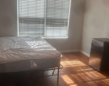 449 Kara Lane - Photo Thumbnail 6