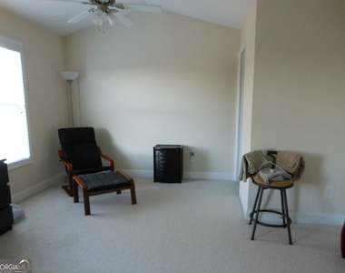 287 Oconee River Circle - Photo Thumbnail 16