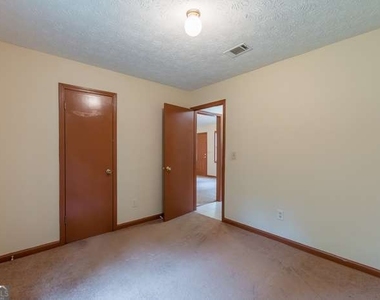 4174 Warren Road - Photo Thumbnail 30