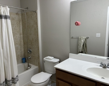 164 Sowers Dr - Photo Thumbnail 12