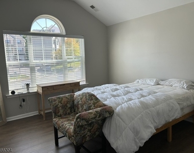 164 Sowers Dr - Photo Thumbnail 8