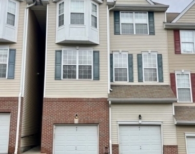 43 Conover Ter - Photo Thumbnail 3