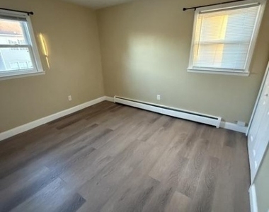 20 Eulner St - Photo Thumbnail 8