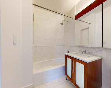 808 Columbus Ave - Photo Thumbnail 4