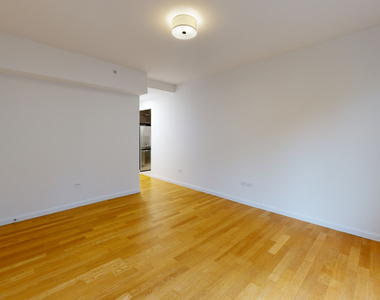 808 Columbus Ave - Photo Thumbnail 3