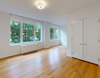 808 Columbus Ave - Photo Thumbnail 2