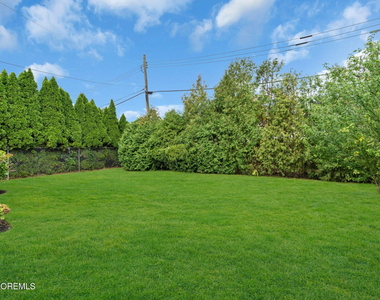 312 Salem Avenue - Photo Thumbnail 34