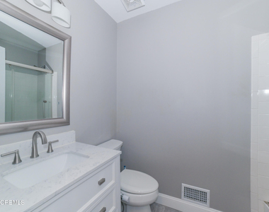 41 Tower Hill Drive - Photo Thumbnail 23