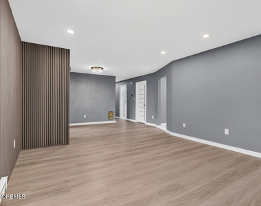 27 Meadow Green Circle - Photo Thumbnail 8