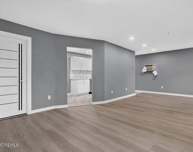 27 Meadow Green Circle - Photo Thumbnail 11