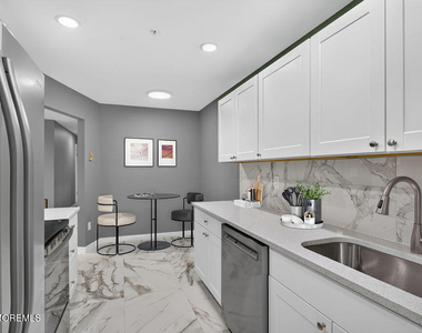 27 Meadow Green Circle - Photo Thumbnail 12