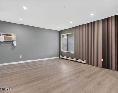 27 Meadow Green Circle - Photo Thumbnail 3