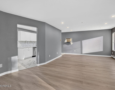 27 Meadow Green Circle - Photo Thumbnail 10