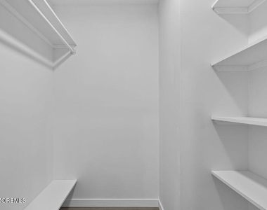 27 Meadow Green Circle - Photo Thumbnail 31