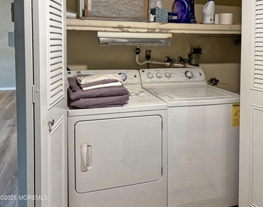 801d Balmoral Court - Photo Thumbnail 16
