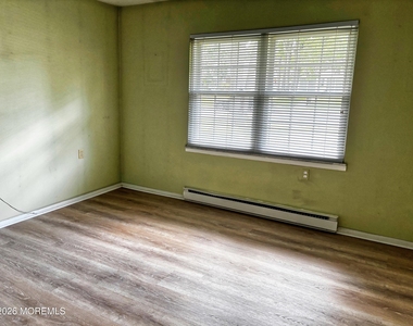801d Balmoral Court - Photo Thumbnail 19