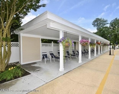 801d Balmoral Court - Photo Thumbnail 22