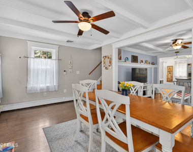 211 Lareine Avenue - Photo Thumbnail 6
