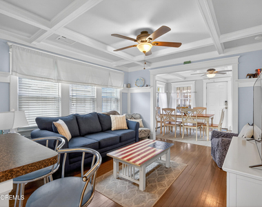 211 Lareine Avenue - Photo Thumbnail 9