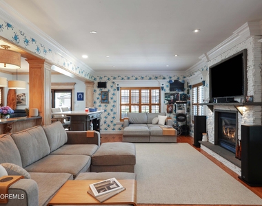 301 16th Avenue - Photo Thumbnail 11