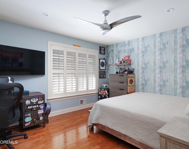 301 16th Avenue - Photo Thumbnail 33