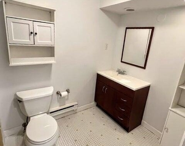 55 Amberly Drive - Photo Thumbnail 2