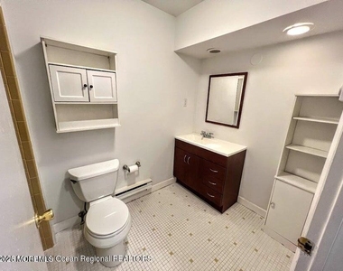 55 Amberly Drive - Photo Thumbnail 3