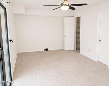 113 Dundee Court - Photo Thumbnail 8