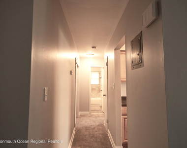 77 Stonehurst Boulevard - Photo Thumbnail 10
