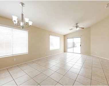 15230 N 162nd Lane - Photo Thumbnail 3